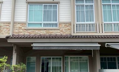 Casa en alquiler de 2 habitaciones en Bang Phli, Samut Prakan