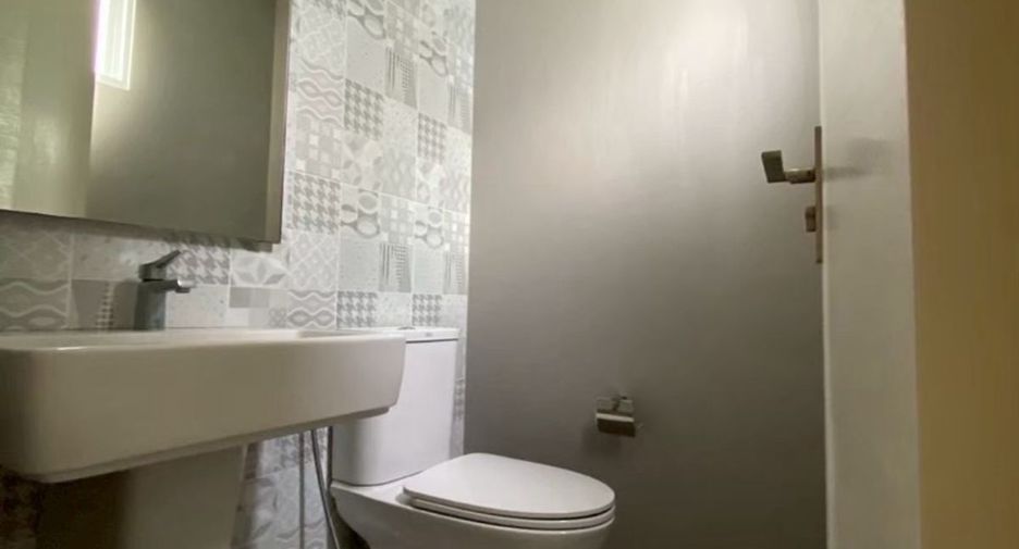 For rent 2 bedrooms house in Bang Phli, Samut Prakan