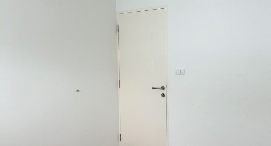 For rent 3 bedrooms townhouse in Prawet, Bangkok