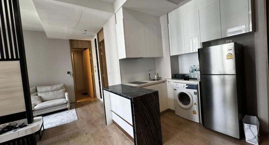 For rent 1 bed condo in Watthana, Bangkok