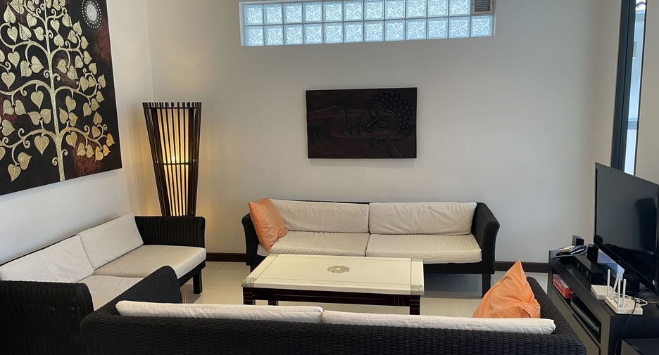 For sale 7 bedrooms villa in Thalang, Phuket