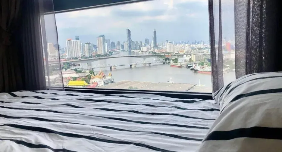 For rent 2 bedrooms condo in Rat Burana, Bangkok