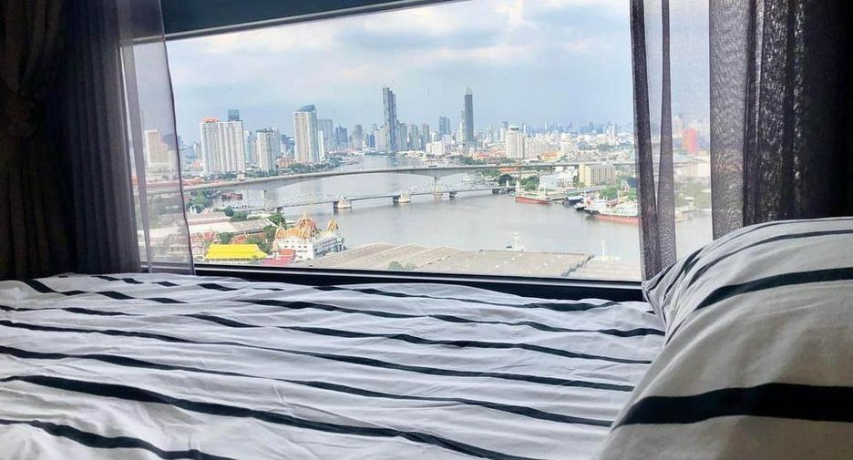 For rent 2 bedrooms condo in Rat Burana, Bangkok
