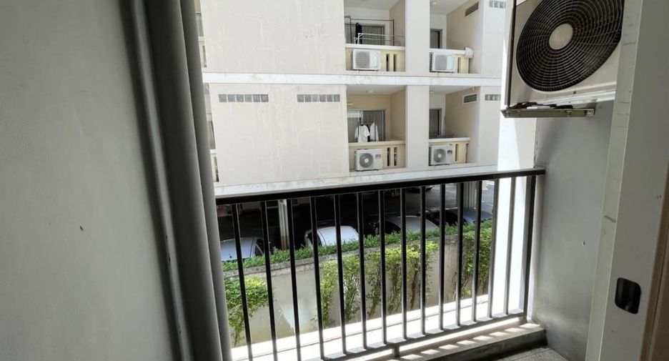 For sale 1 bed condo in Chatuchak, Bangkok