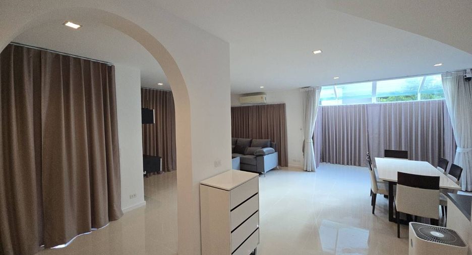 For sale 4 bedrooms house in Prawet, Bangkok