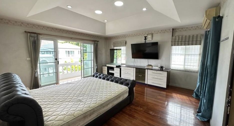 Haus zur Miete mit 4 Zimmer in Prawet, Bangkok