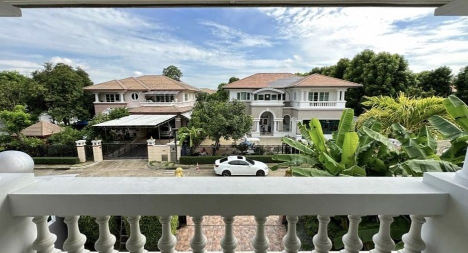 Haus zur Miete mit 4 Zimmer in Prawet, Bangkok