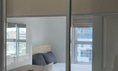 Condo en alquiler de 1 habitaciones en Huai Khwang, Bangkok