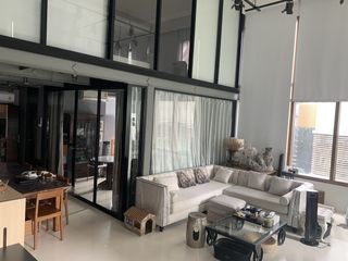 For sale 3 ベッドルーム condo in Khlong Toei, Bangkok