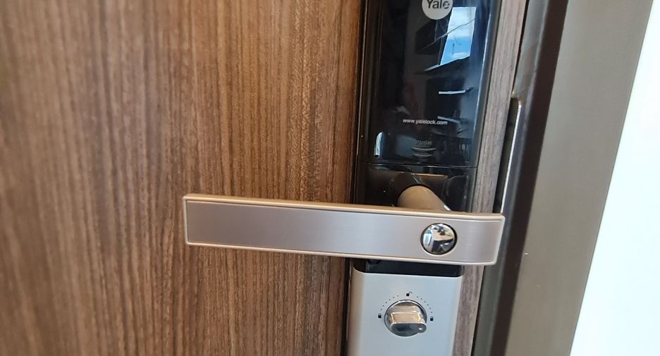 For rent 2 bedrooms condo in Bang Na, Bangkok