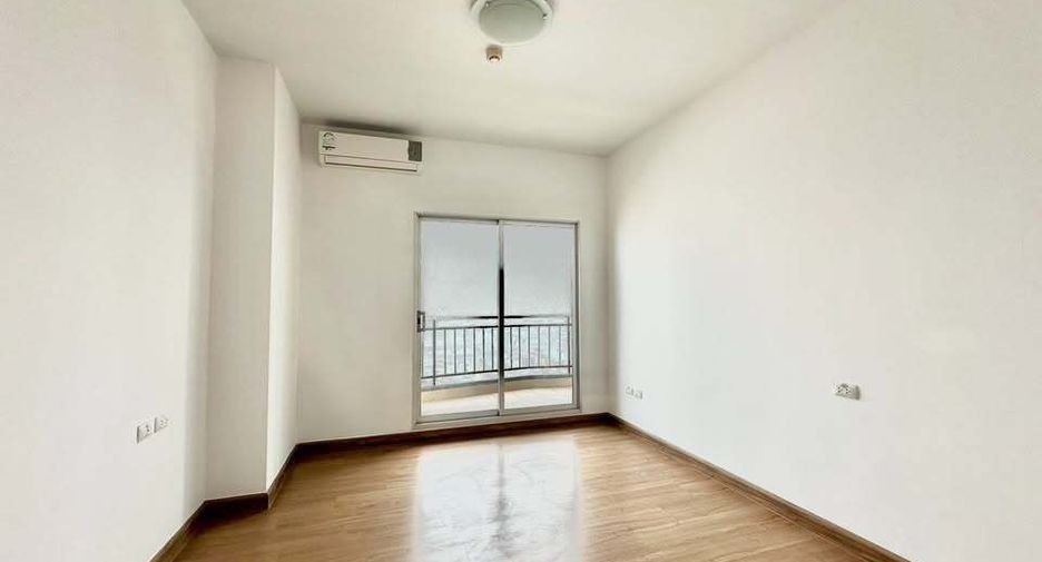 For sale 2 bedrooms condo in Watthana, Bangkok