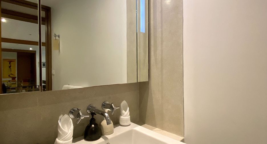 For rent 2 bedrooms condo in Thalang, Phuket