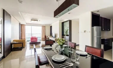 For rent 3 bedrooms apartment in Khlong Toei, Bangkok