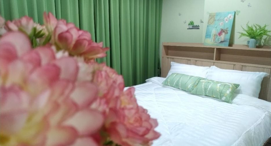 For rent 1 bed condo in Phra Khanong, Bangkok