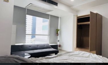 For rent studio condo in Khlong Toei, Bangkok