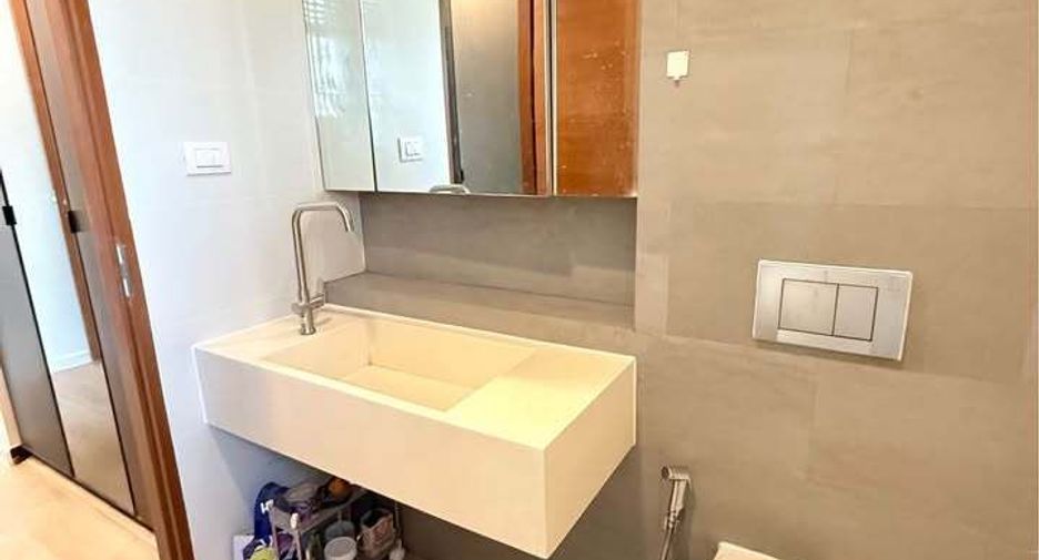 Wohnung zur Miete mit 2 Zimmer in Khlong Toei, Bangkok
