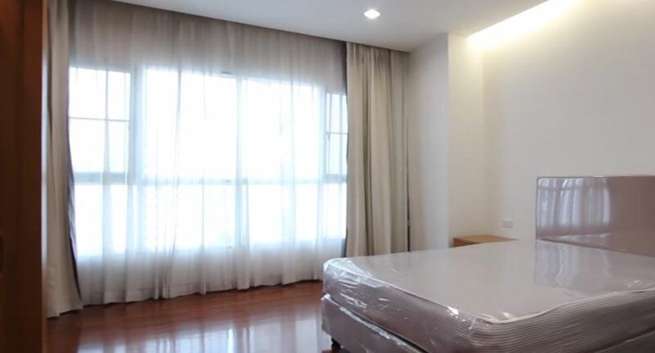 Apartamento en alquiler de 4 habitaciones en Khlong Toei, Bangkok