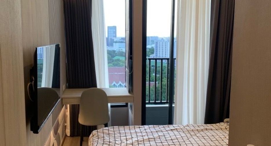 For rent 2 bedrooms condo in Chatuchak, Bangkok