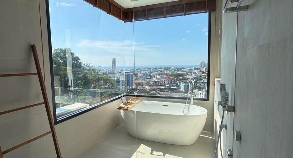 À vendre 4 chambres villa à Kathu, Phuket