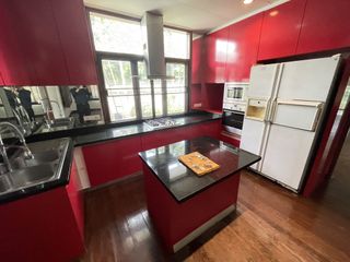 Casa en alquiler de 4 habitaciones en Sathon, Bangkok