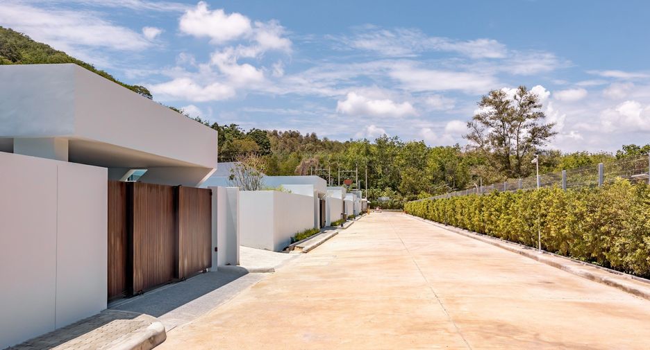 For sale 3 bedrooms villa in Thalang, Phuket