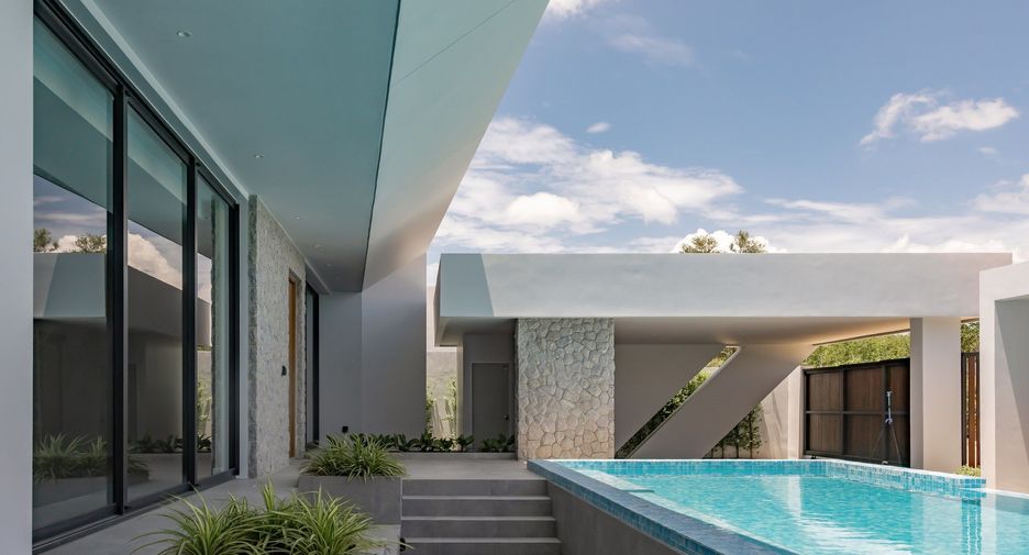 For sale 3 bedrooms villa in Thalang, Phuket