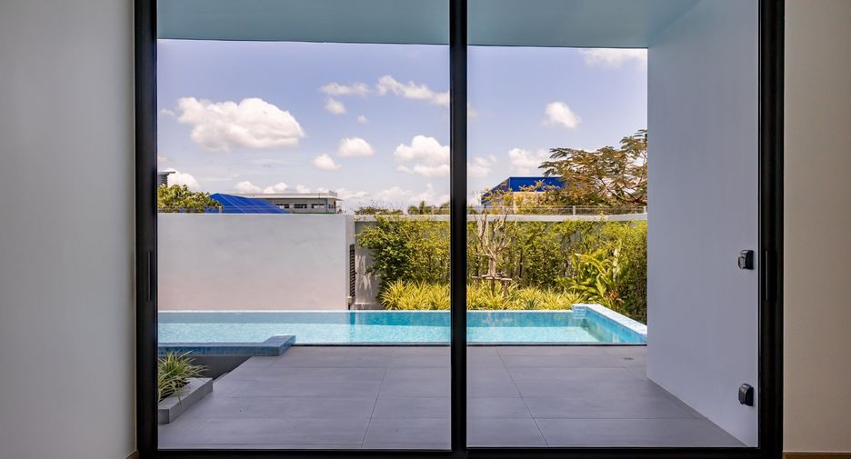 For sale 3 bedrooms villa in Thalang, Phuket