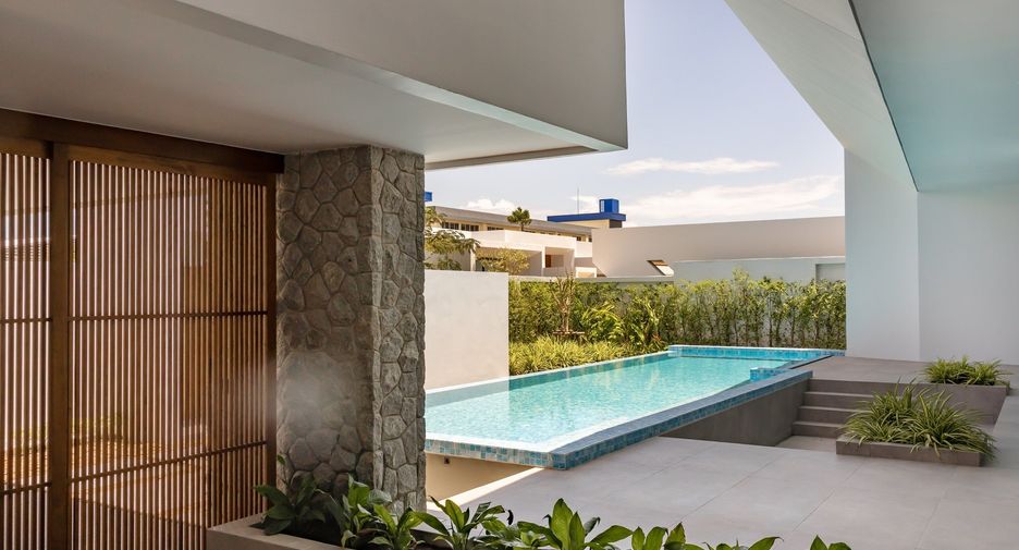 For sale 3 bedrooms villa in Thalang, Phuket