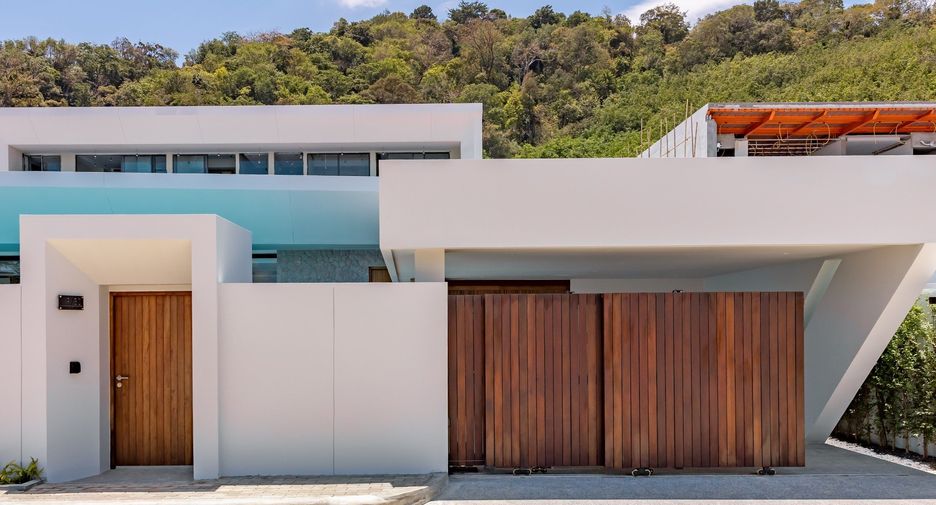 For sale 3 bedrooms villa in Thalang, Phuket