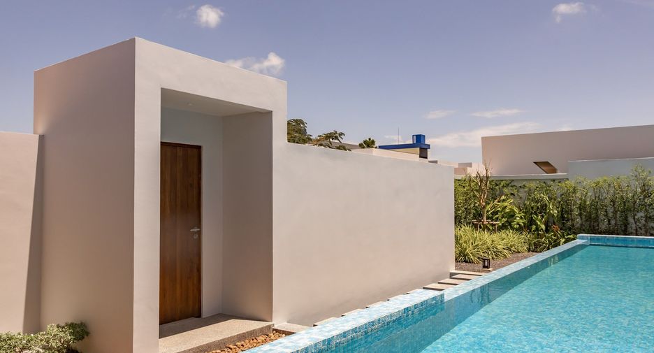 For sale 3 bedrooms villa in Thalang, Phuket