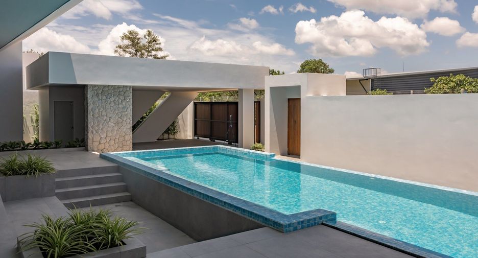 For sale 3 bedrooms villa in Thalang, Phuket