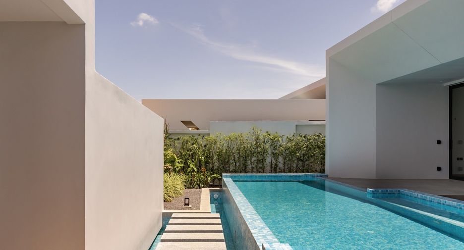 For sale 3 bedrooms villa in Thalang, Phuket