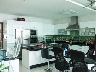 Villa en venta de 5 habitaciones en Thalang, Phuket