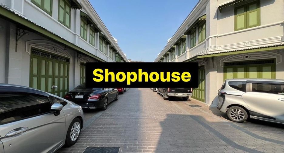 For rent 3 bedrooms retail Space in Phra Nakhon, Bangkok