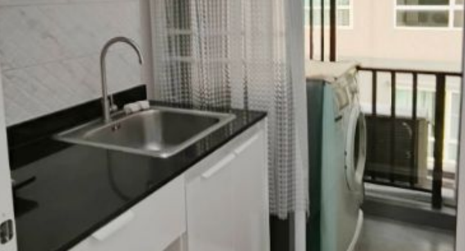 Condo en alquiler de 1 habitaciones en Phra Khanong, Bangkok