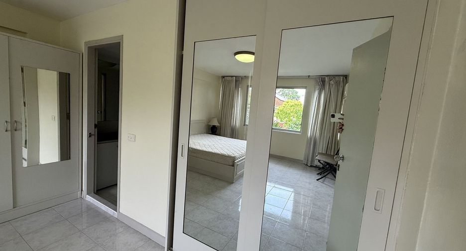 Wohnung zum Kauf mit 1 Zimmer in Watthana, Bangkok