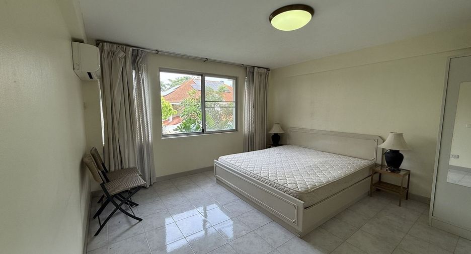 Wohnung zum Kauf mit 1 Zimmer in Watthana, Bangkok