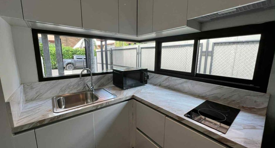 Villa zum Kauf mit 2 Zimmer in Mueang Phuket, Phuket