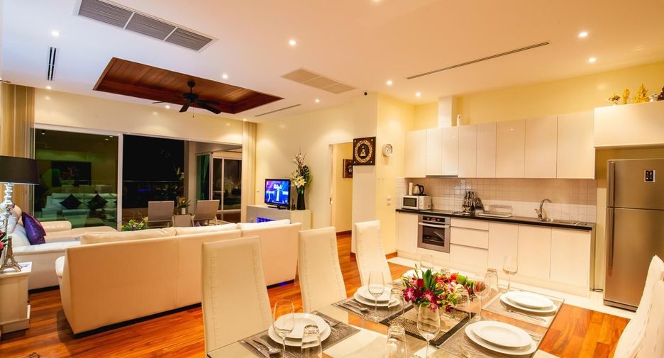 For sale 3 bedrooms condo in Kathu, Phuket
