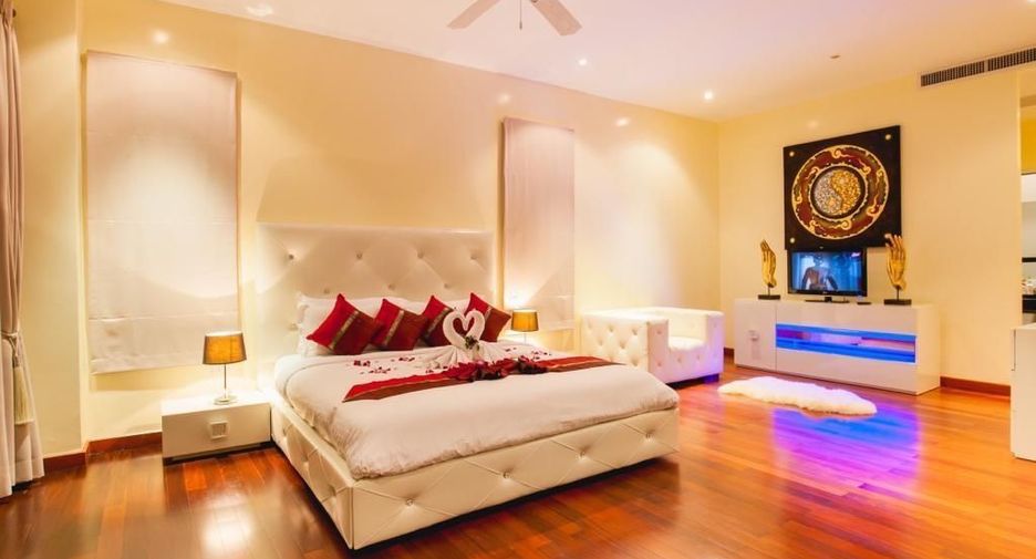For sale 3 bedrooms condo in Kathu, Phuket