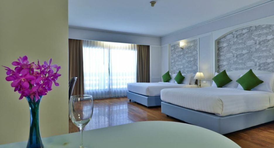 For rent 1 bed apartment in Pathum Wan, Bangkok