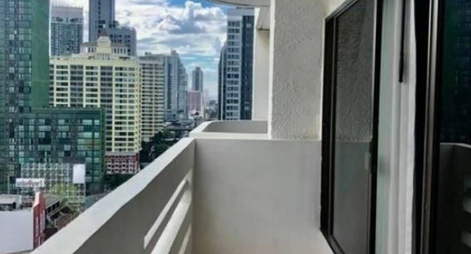 For rent 1 bed apartment in Pathum Wan, Bangkok