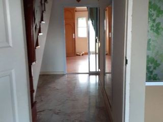 For sale 4 ベッドルーム house in Din Daeng, Bangkok