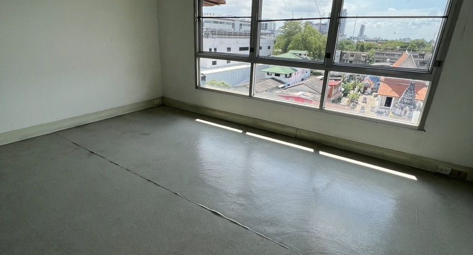 For sale 9 bedrooms condo in Dusit, Bangkok