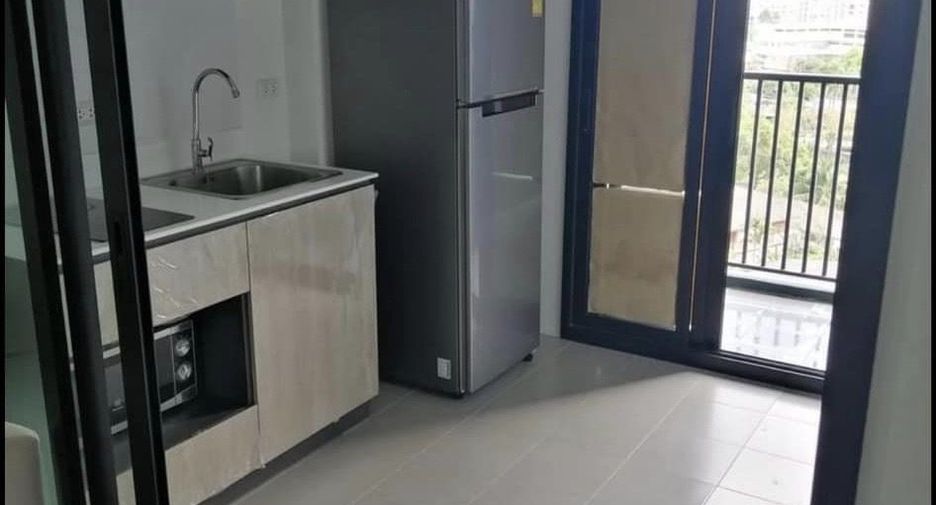 For sale 1 bed condo in Phasi Charoen, Bangkok