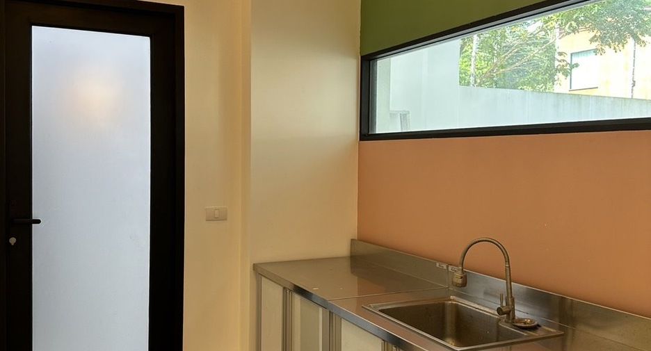 Casa en alquiler de 3 habitaciones en Mueang Phuket, Phuket