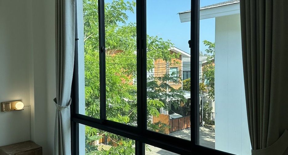 Casa en alquiler de 3 habitaciones en Mueang Phuket, Phuket
