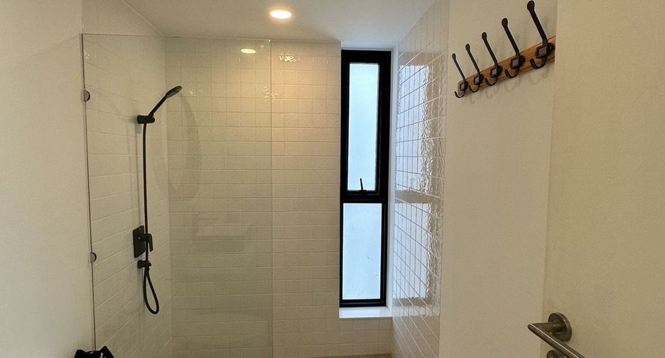 Casa en alquiler de 3 habitaciones en Mueang Phuket, Phuket