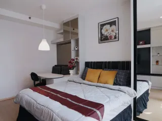 À louer studio condo à Watthana, Bangkok