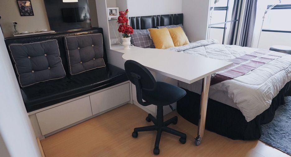For rent studio condo in Watthana, Bangkok